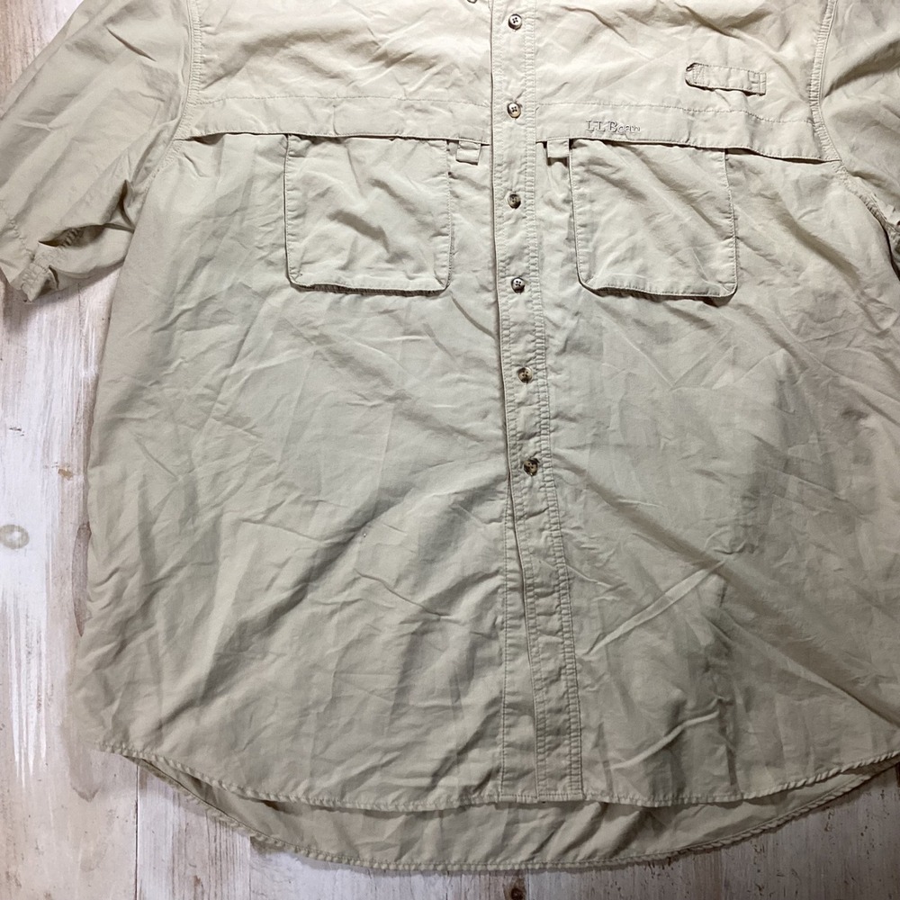 LL Bean Mens XXL Short Sleeve Fishing Shirt Tan Khaki Vented Mesh Back DP025